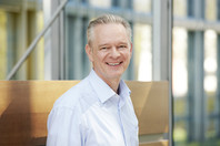 Peter Strub, Chief Operating Officer