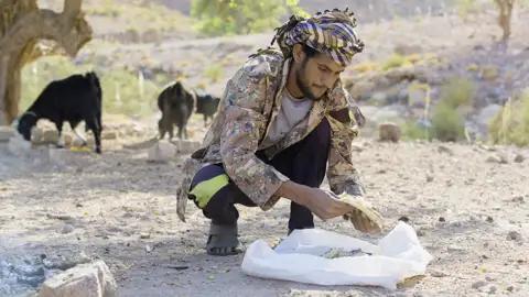 Während Ihrer Studiosus-Reise durch Jordanien begegnen Sie immer wieder Einheimischen und erfahren, wie sie in der kargen Landschaft ihr Auskommen finden.