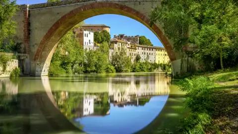 Die Marken sind eine Region voller kleiner Überraschungen und versteckter Schönheiten, die wir auf unserer Studiosus-Reise bewundern können.