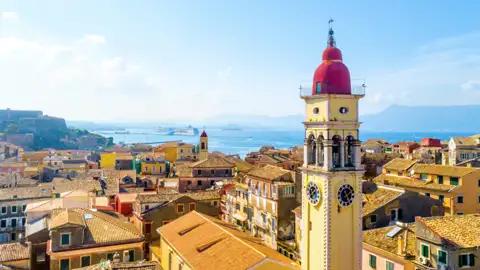 Auf unserer Rundreise auf Korfu für Singles und Alleinreisende sehen wir u.a. Kerkyra, Korfu-Stadt, die Hauptstadt der Insel.