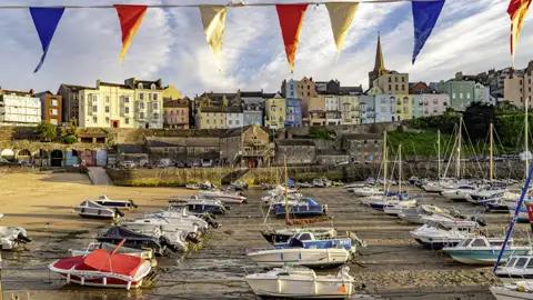 Ganz viel charmante Küste und wenig bekannte Küstenstädtchen erwarten uns auf unserer Gruppenreise durch Wales in Großbritannien.