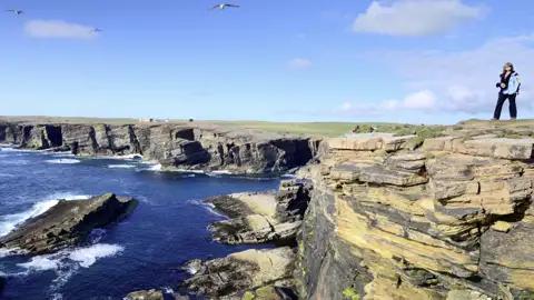 Auf unserer Schottlandreise mit Orkney und Shetland machen wir auch Station auf der Hauptinsel des Orkney-Archipels.
