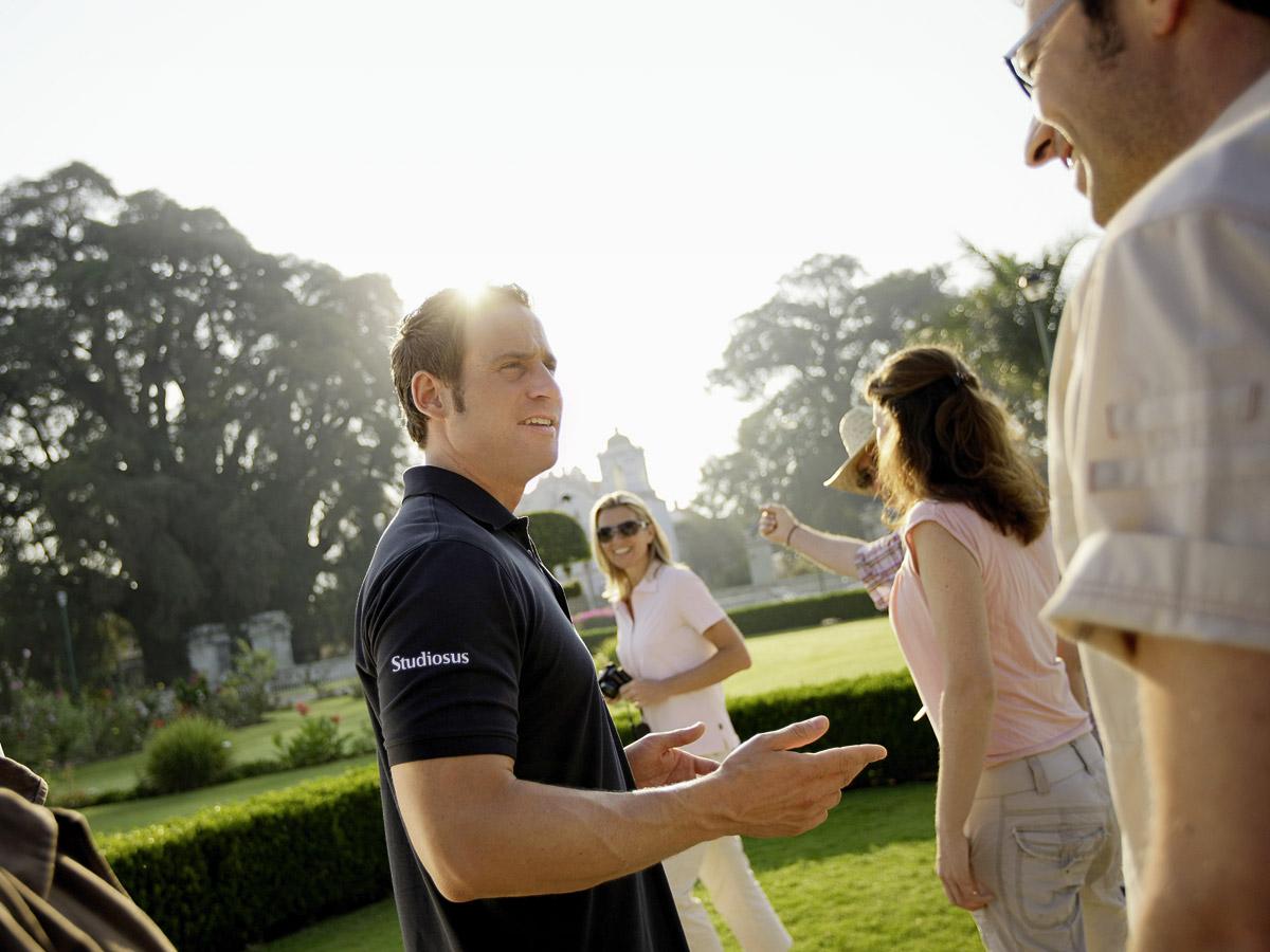 Mobile header background