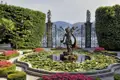 Auf unserer Studienreise mit Muße ins Tessin und an den Lago Maggiore besuchen wir auch die Villa Carlotta in Tremezzo am Comer See. Von den Gärten aus genießen wir immer wieder neue und traumhafte Blicke auf den See.