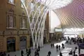 Warum nicht mit der Bahn nach London? Vom Bahnhof King's Cross reiste einst Harry Potter. Wir kommen direkt nebenan in St Pancras an.