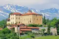 Auf unserer smart&small-Reise durchs Piemont besuchen wir Saluzzo und das Castello della Manta an den Ausläufern der Seealpen.