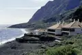 Auf unserer smart & small-Rundreise zu den Kanarischen Inseln übernachten wir auf El Hierro im Parador de El Hierro direkt am Meer.