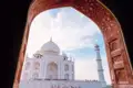 Auf unserer Studienreise durch Rajasthan sehen wir zum wortwörtlich krönenden Abschluss das Taj Mahal in Agra, Uttar Pradesh.