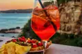 Ein Aperol-Sprizz als Aperitif zum Ausklang eines wunderschönen Tages in Apulien macht unsere Reise komplett.