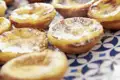 Auf unserer Rundreise durch Portugal dürfen Köstlichkeiten der portugiesischen Patisserien wie Pasteis de Nata auf keinen Fall fehlen!