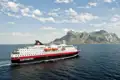 An Bord eines komfortablen Hurtigruten-Schiffes sind wir auf dieser Studienreise an Norwegens Küste unterwegs.