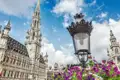 Auf unserer Reise zu den schönsten Städten Flanderns besuchen wir in Brüssel den grandiosen Grand-Place mit Rathaus (UNESCO-Welterbe).