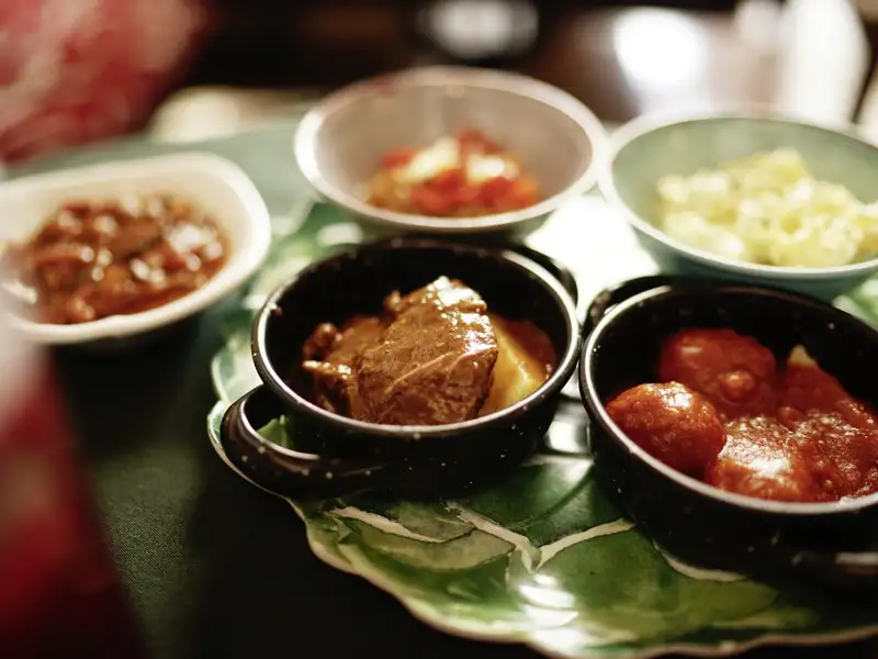 Auf unserer Reise zu Silvester nach Andalusien probieren wir auch die ein oder andere Köstlichkeit