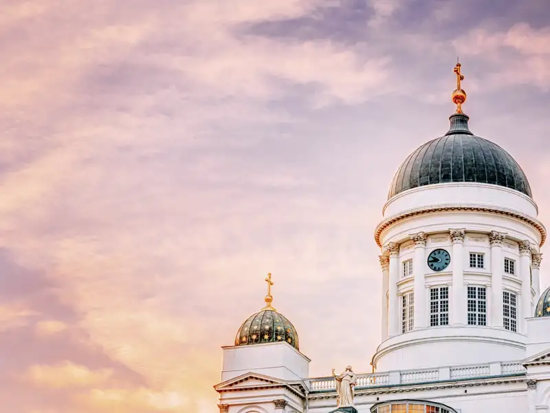 Auf unserer Silvesterreise für Singles und Alleinreisende stehen auch die Sehenswürdigkeiten von Helsinki auf dem abwechslungsreichen Programm.