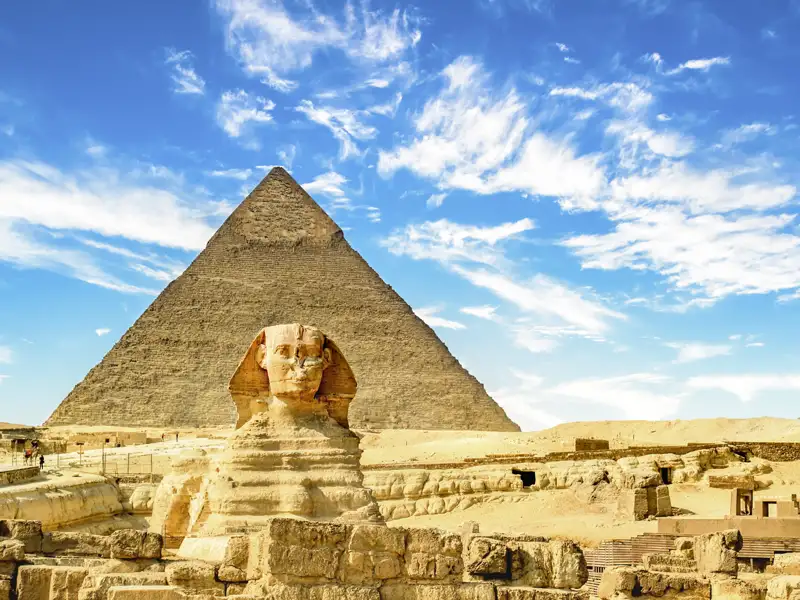 Bei unserer umfassenden Studienreise nach Ägypten darf ein Besuch bei den Pyramiden und dem Großen Sphinx nicht fehlen.
