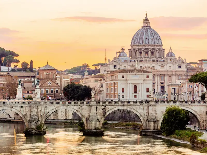 Ein Besuch der Peterskirche gehört auf unserer Städtereise nach Rom natürlich zum Programm.