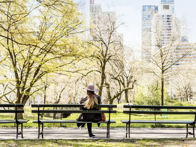 Erleben Sie die Highlights von New York auf einer Städtereise mit Studiosus-Reiseleiterin. Spüren Sie den Rhythmus der Stadt, die niemals schläft, und tanken Sie Ruhe in Manhattans grüner Lunge, dem Central Park.