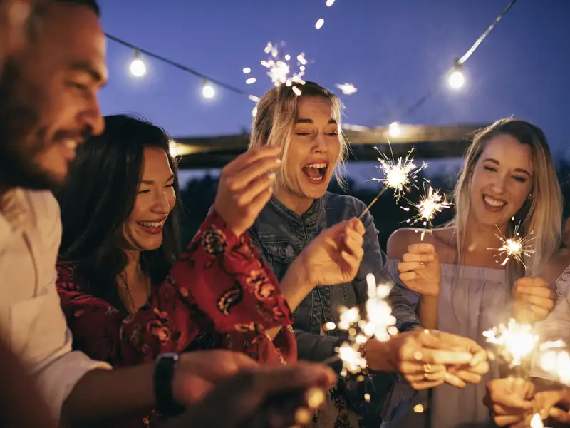 Wir feiern Silvester - auf dieser Reise gemeinsam mit anderen Singles und Alleinreisenden in London auf der Themse!