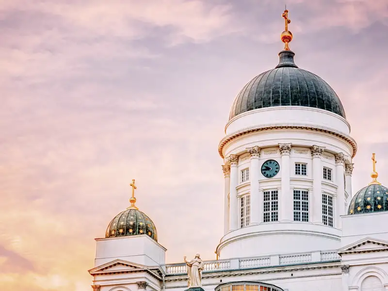Auf unserer Silvesterreise für Singles und Alleinreisende stehen auch die Sehenswürdigkeiten von Helsinki auf dem abwechslungsreichen Programm.