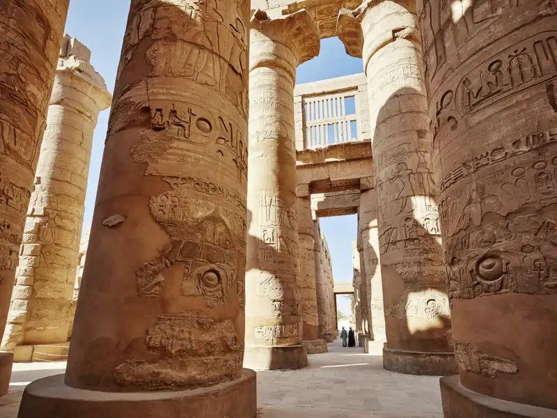 Auf unserer Nilkreuzfahrt durch Ägypten darf ein Besuch im gigantischen Tempel von Karnak nicht  fehlen.