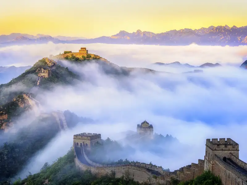 Bei unserer Studienreise durch China darf ein Besuch der Chinesischen Mauer nicht fehlen.