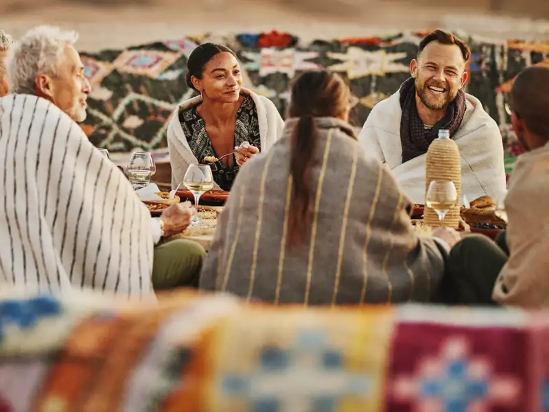 Auf einer Studienreise mit Studiosus lernen Sie nicht nur die wichtigsten Sehenswürdigkeiten Ihres Gastlandes kennen, sondern kommen immer wieder in Kontakt mit Einheimischen, die Ihnen gerne und mit viel Hingabe über ihr Handwerk und ihr Alltagsleben berichten.
