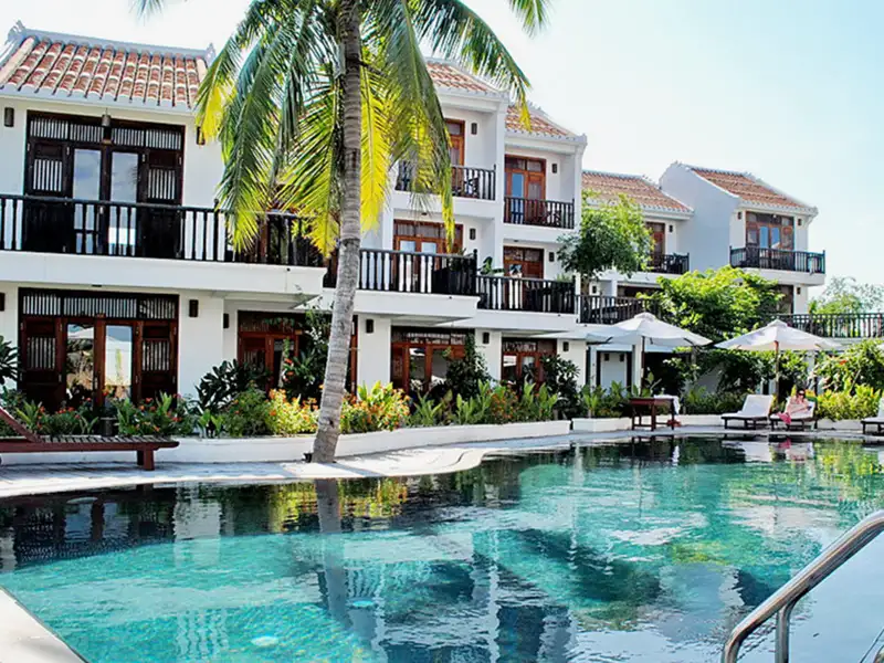 Das charmante Coco River Resort empfängt uns auf unserer Rundreise durch Vietnam in der Nähe von Hoi An.