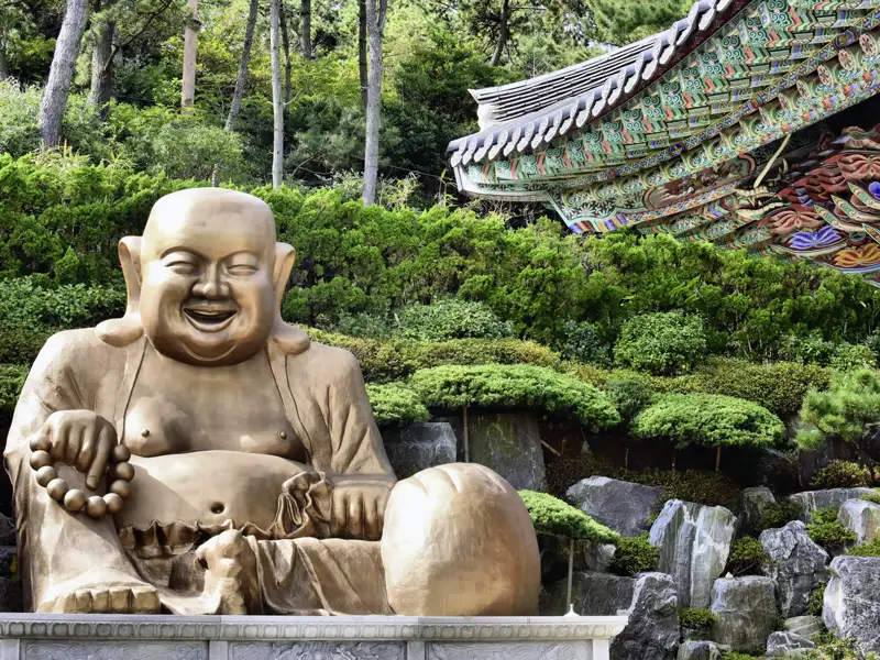 Auf unserer Studienreise durch Taiwan und Südkorea besuchen wir auch einige besonders sehenswerte buddhistische Tempel.