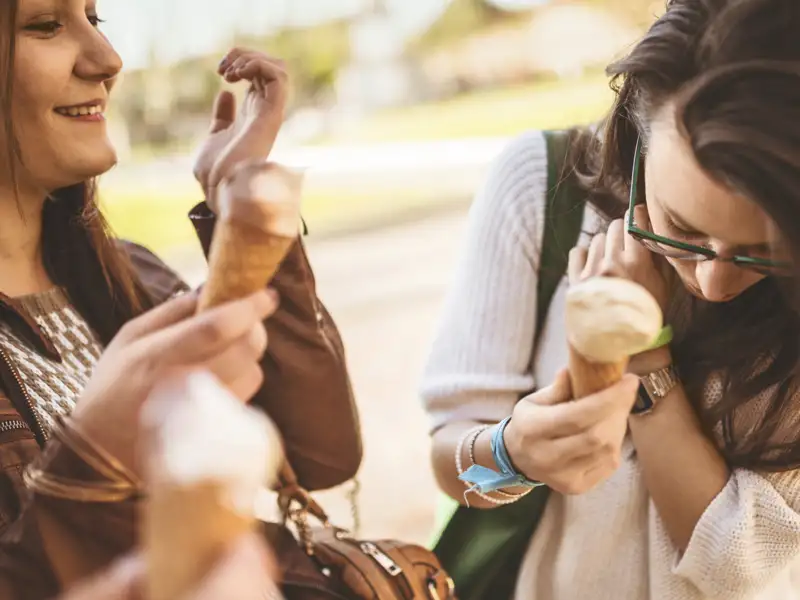 Lust auf ein Eis? Auch das gehört zu Ihrer  smart&small-Rundreise durch Apulien. Genießen Sie das Dolce Vita im Süden Italiens!