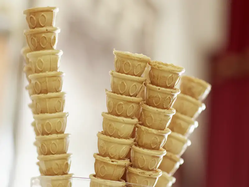 Gönnen Sie sich zwischendurch ein Eis auf Ihrer smart&small-Reise auf den Äolischen Inseln.