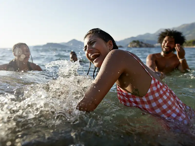 Auf unseren Reisen in den Süden bleibt immer mal wieder Zeit für ein erfrischendes Bad im Meer.
