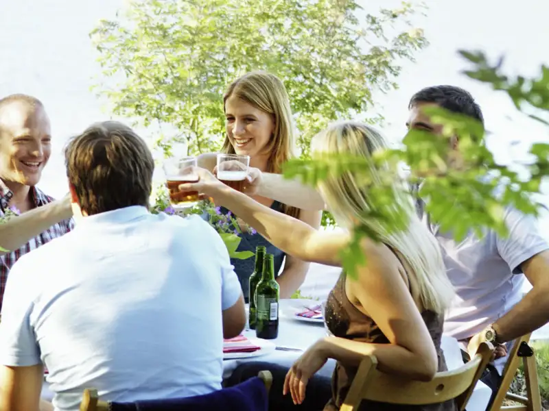 Auf unserer Reise in den Süden erwartet uns ein rustikales Mittagessen mit regionaler Küche.