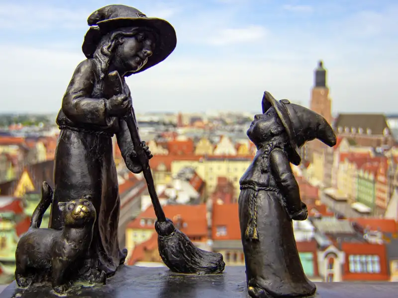 Auf unserer smart&small-Reise durch Südpolen und das Riesengebirge  lernen wir in Breslau (Wroclaw) auch den ein oder anderen bronzenen Zwerg kennen.