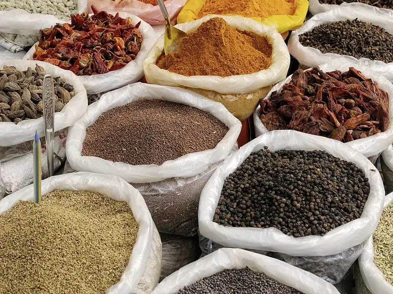 Auf unserer Rajasthanreise zum Kennenlernen besuchen wir mehrere Märkte. Eine gute Gelegenheit, um für den heimischen Gewürzschrank einzukaufen.