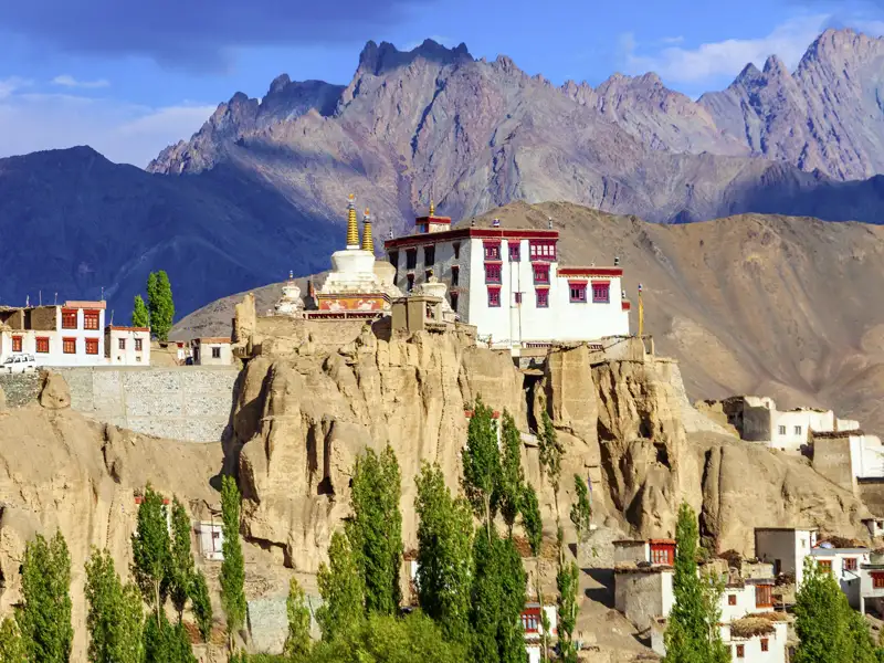 Auf unserer Studiosus-Expeditionsreise in den Himalaya besuchen wir das Kloster Lamayuru - eines der ältesten Klöster Ladakhs.
