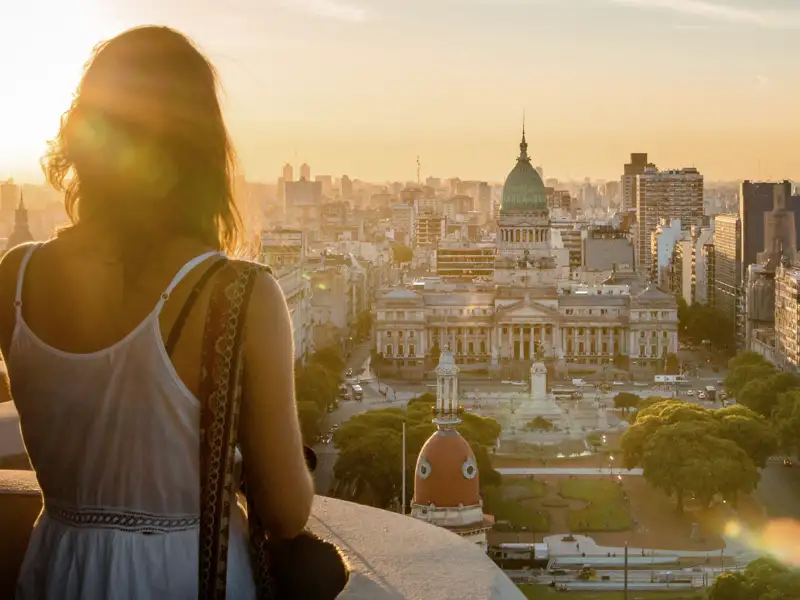 Auf der Naturerlebnis-Studienreise durch Argentinien und Chile entdecken wir Buenos Aires – die facettenreiche Hauptstadt mit Tango, Geschichte und moderner Lebensart.