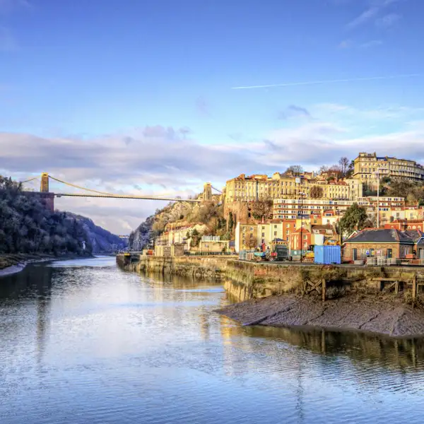 Auf unserer Rundreise durch Südengland besuchen wir auch die alte Hafenstadt Bristol.