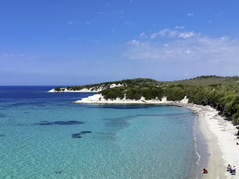 Bei unserer Rundreise durch die Westtürkei bleibt auch Zeit für einen Sprung  ins glasklare Wasser der Türkischen Ägäis.