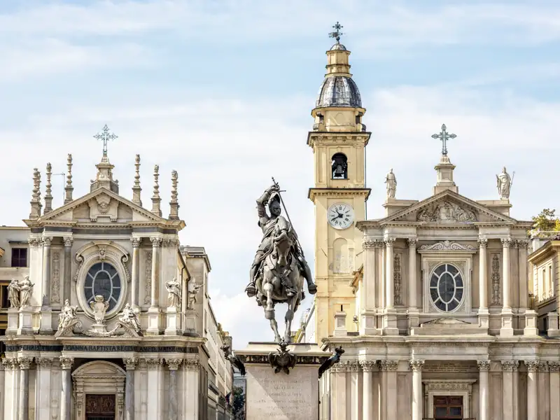 Auf unserer Rundreise durch das Piemont besuchen wir auch Turin, die Hauptstadt der Region mit ihrer wunderschönen Altstadt.
