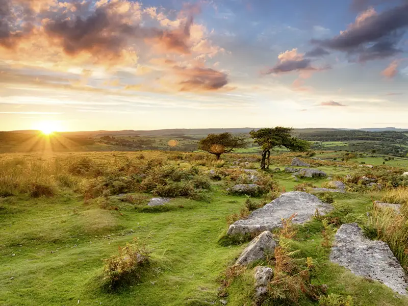 Auf unserer Wanderreise nach Devon und Cornwall haben wir hoffentlich auch so gutes Wetter wie auf diesem Foto und sehen wunderbare Sonnenuntergänge.