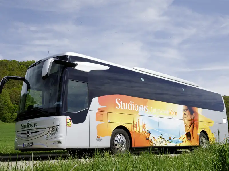 Der moderne Studiosus-Komfortbus ist genau das richtige Transportmittel für unsere ausführliche Studienreise durch Skandinavien!