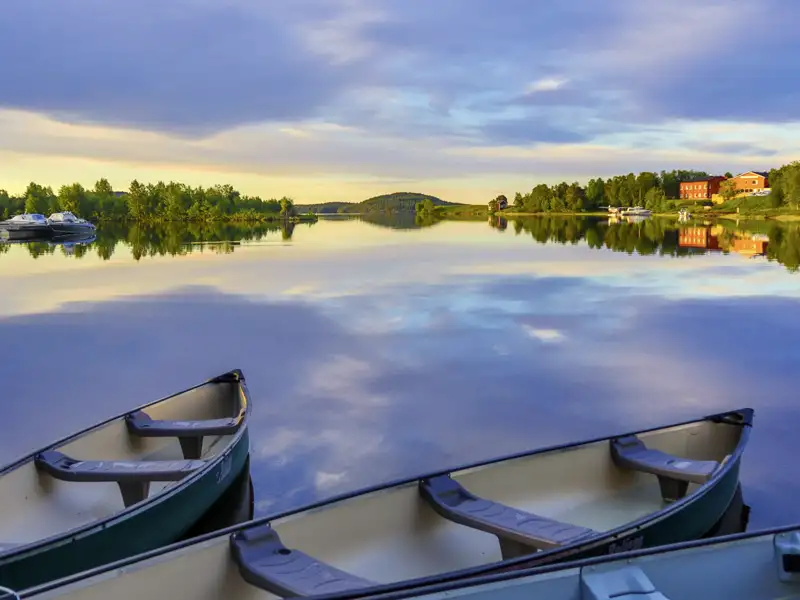 Die Rundreise durch Norwegen und Lappland führt uns auch zum Inarisee, wo wir als Studiosus-Gäste eine Sámi-Familie besuchen.