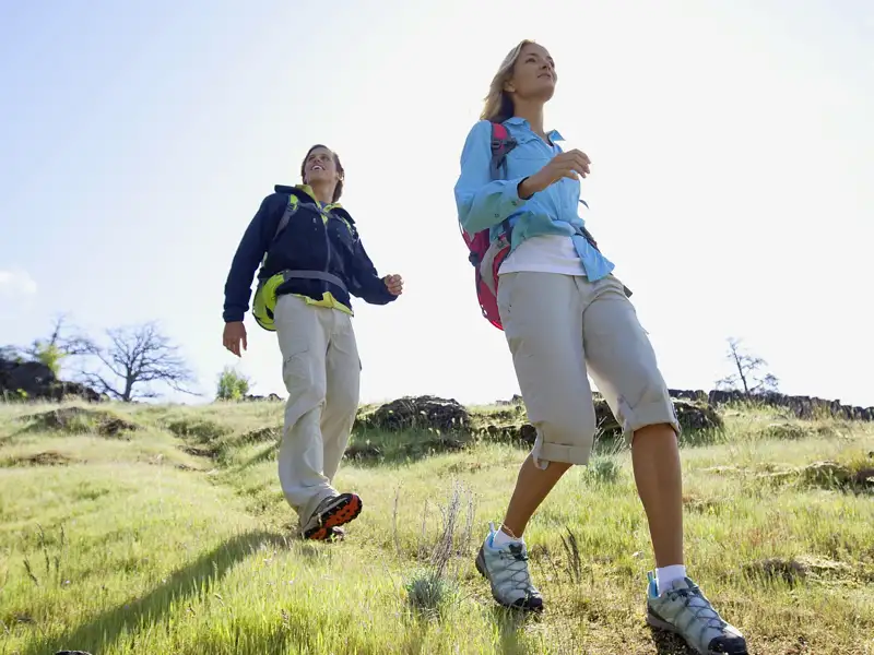 Wandern Sie mit Studiosus! Uns erwarten auf dieser Wander-Studienreise durch Rumänien großartige Landschaftserlebnisse zwischen Seen, Wäldern und sanften Hügeln.