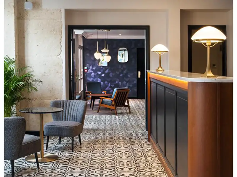 Die Lobby im Hotel André Latin in Paris