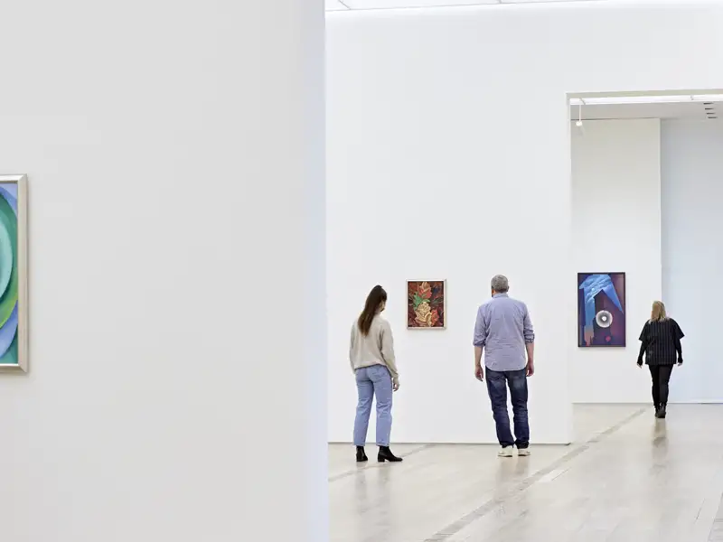 Tauchen sie auf unserer Eventreise durch Basel in die Welt der Kunst ein