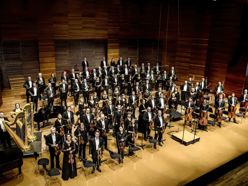 Genießen Sie ein eindrucksvolles Konzert des Orchesters in der Staatskapelle Weimars auf unserer Eventreise.