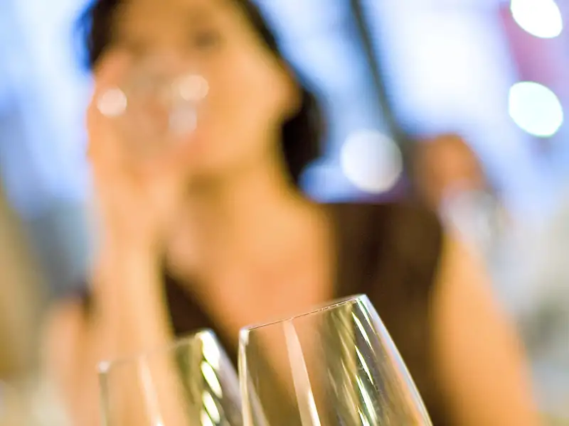 Auf der Gruppenreise nach Andalusien machen wir Halt um die lokalen Weine zu probieren.