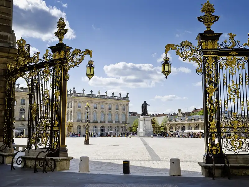 Einer der schönsten Plätze Europas befindet sich im lothringischen Nancy: der Place Stanislas.