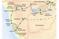 Die Naturerlebnis-Reise Namibia-Botswana - Wunder der Natur ist eine 20-tägige Studienreise über Land von Windhuk zum Atlantik, zum Etoschapark und weiter durch die Kalahari zu den Viktoriafällen. Kleine Gruppe mit maximal 20 Teilnehmern.