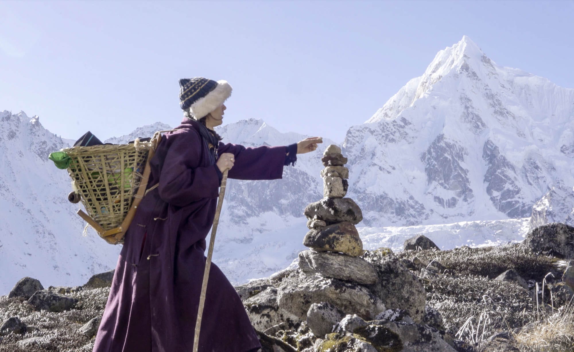 Die größten Herausforderungen während ihrer Himalaya-Expedition sind die Höhe und die Kälte in der Nacht. Foto – Emily Almond Barr